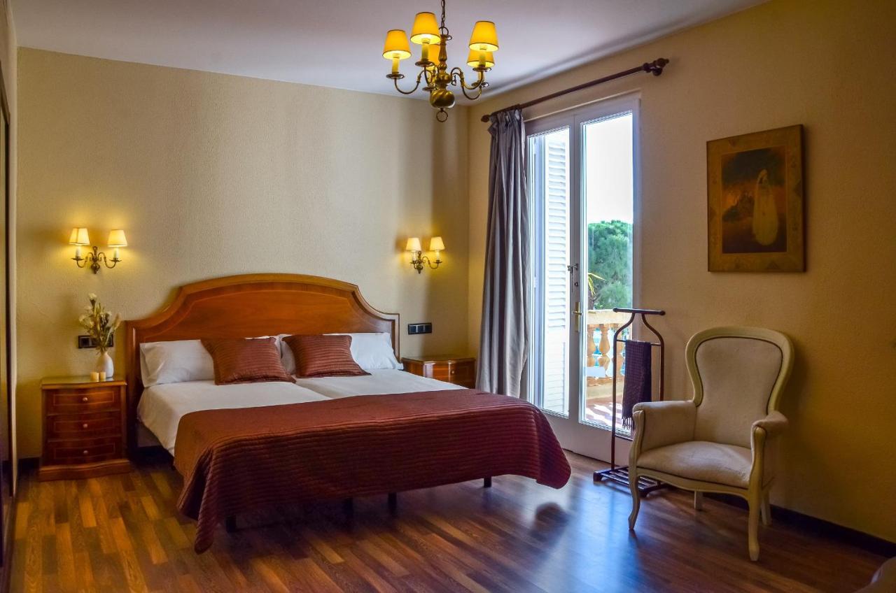 Hotel Roger De Flor By Seleqtta Lloret de Mar Exterior foto